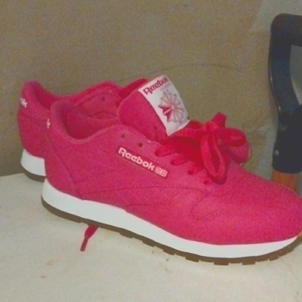Womens Pink Reebok